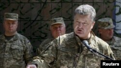 Президент Украины Петр Порошенко, архивное фото