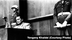 Nürnberqdəki prosesdə gestaponun yaradıcısı və sabiq başçısı Hermann Goering, 1946-cı il.