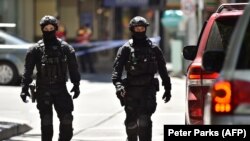 Australijska federalna policijanavodi da je pretres obavljen zbog "navodne objave tajnih materijala"