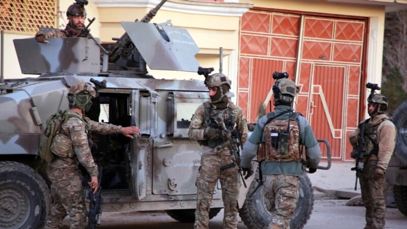Во Авганистан убиени тројца полицајци 