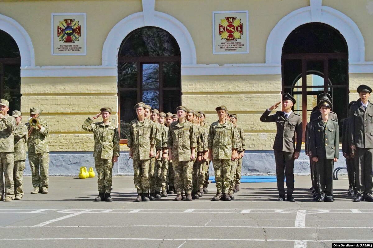 42 дивизия. Киевский военный лицей форма. Военный лицей Таджикистан. Военный лицей Москва. Киевский военный лицей в Боярке.