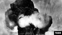 Семей полигонындағы алғашқы ядролық қару сынағы. 29 тамыз, 1949 жыл.