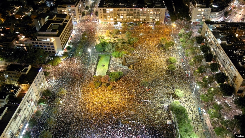 Один з попередніх протестів в Тель-Авіві, 11 липня
