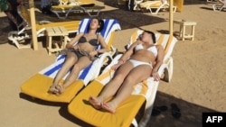 Россиянки на отдыхе на египетском курорте Шарм-эш-Шейх