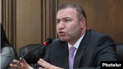 Armenia -- MP (Prosperous Armenia faction) Mikael Melkumian at a news conference in Yerevan, 22 January 2014
