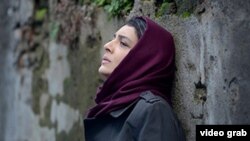 ساره بیات در فیلم «ناهید»