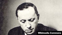 Ziaristul și scriitorul Karel Čapek