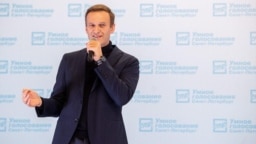 Russian opposition activist Aleksei Navalny was in St. Petersburg on February 2 to launch his "smart voting" campaign for the city's municipal elections.