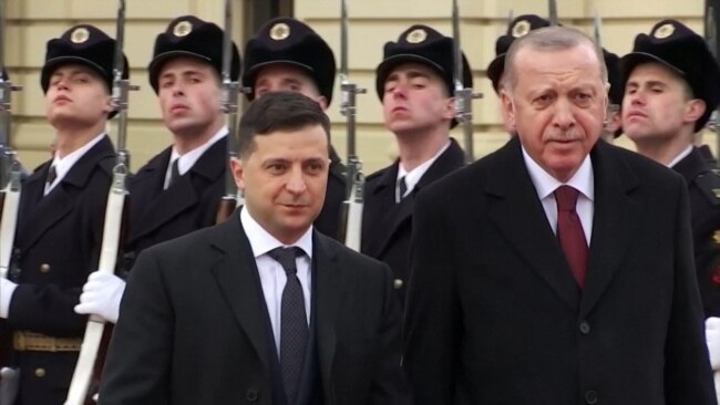 Turkish President Shouts Ukrainian Slogan That Rankles Russia
