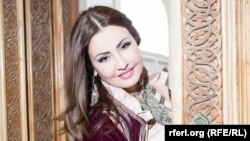 Singer Aziza Niyazmetova was censured by Uzbek authorities days after she defended another singer who had been widely criticized on social media.