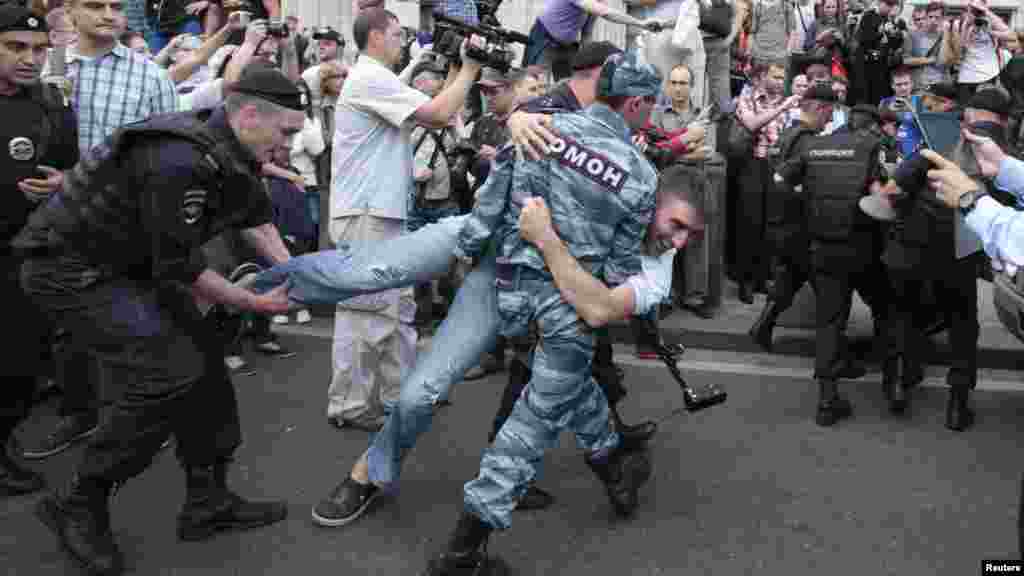 Moskva, 18. juli 2013. Foto: REUTERS / Tatjana Makejeva 