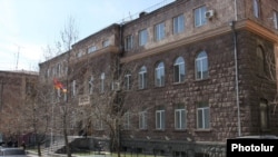 Կենտրոնական ընտրական հանձնաժողովի շենքը Երևանում