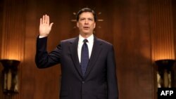 James Comey Jr. është konfirmuar nga Senati amerikan se do jetë drejtori i ri i FBI-së, 9 korrik, 2013