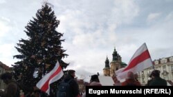 Protestul de lângă Pomul de Crăciun din Praga