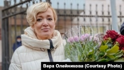 Анастасия Шевченко после заседания суда, который приговорил ее к условному сроку