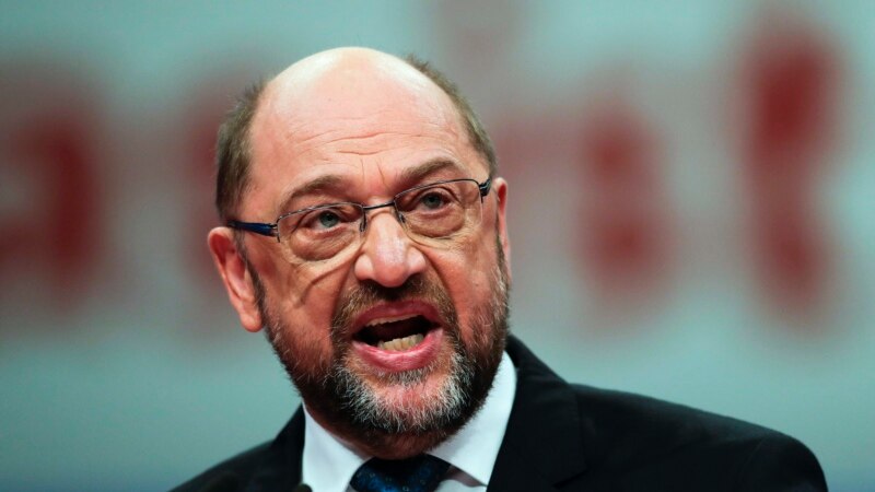 Германия: Социал-демократтардын лидери Шульц министрлик кызматка барбайт