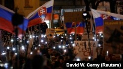 Під час демонстрації в Братиславі, 16 березня 2018 року
