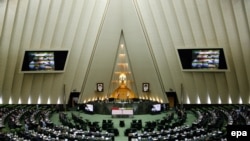 لایحه بودجه ۱۳۹۹ روز یکشنبه ۱۷ آذر به مجلس شورای اسلامی تقدیم می‌شود
