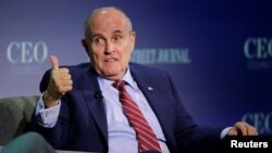 Avocatul Rudy Giuliani în noiembrie 2016 cînd a fost vicepreședinte al echipei de tranziție prezidențială