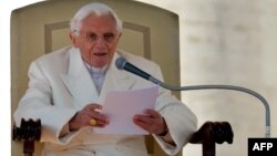 Papa Benedicti XVI. Vatikan, 27 shkurt 2013.