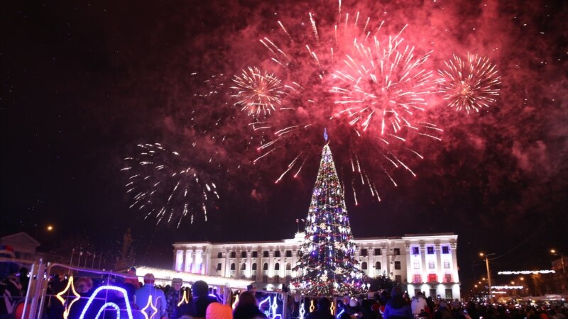 Как Крым отпраздновал приход Нового года (фотогалерея)
