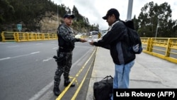 "Radimo istraživanja u Ekvadoru i Kolumbiji, za projekt koji nosi naziv Deadly Border" (Fotografija sa ekvadorske granice)