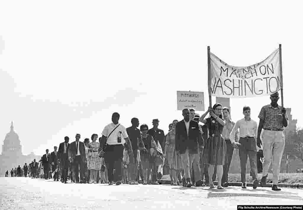 Activists march from the Capitol to the Lincoln Memorial during the March on Washington. 