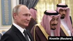 Президент Росії Володимир Путін (л) та король Саудівської Аравії Салман в Ер-Ріяді, Саудівська Аравія, 14 жовтня 2019 року