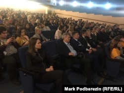 Зрители на открытии фестиваля кино стран Европейского союза в Томске