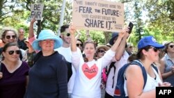 Женски марш во Сиднеј