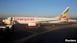Самолет Boeing 737-800 авиакомпании Ethiopian Airlines в аэропорту Аддис-Абебы. Иллюстративное фото.
