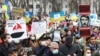 Акция протеста против агрессии России по отношению к Украине. Алматы, 6 марта 2022 года