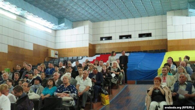 Удзельнікі канфэрэнцыі ў Чарнігаве ў падтрымку беларускай аўтакефаліі. 17 жніўня 2019 году.