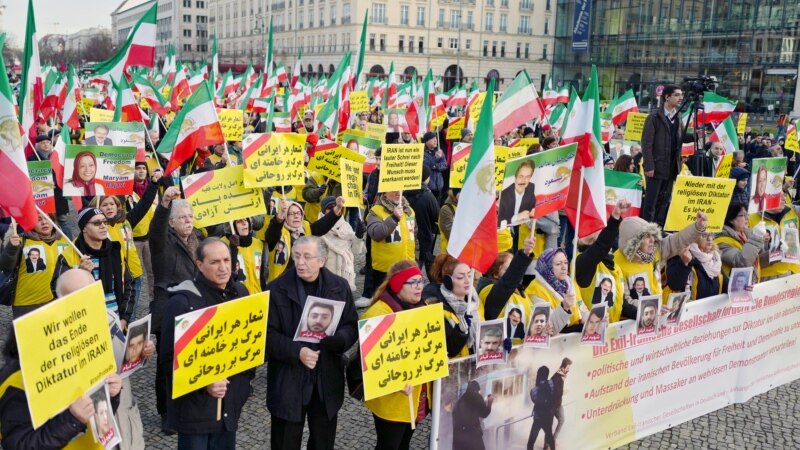 Иран: митингдер жараткан талкуу