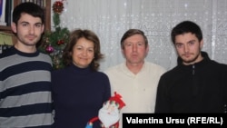 Valeriu Ticu cu familia