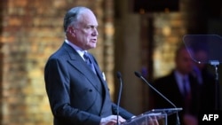 Ronald Lauder