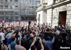 'Možete da vidite da su protesti ne samo kod nas, raširili su se i Balkanom, i Evropom. Ja vidim u njima veliku nadu, u ovom trenutku.' (Foto: protesti u Srbiji, mart 2019)