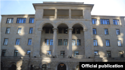Здание Минобороны Азербайджана в Баку