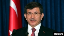 Թուրքիայի վարչապետ Ահմեթ Դավութօղլու, արխիվ 