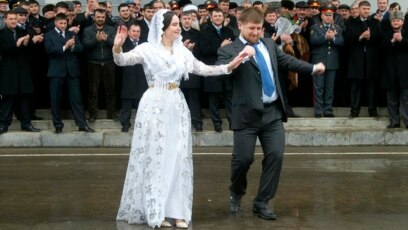 Жена Кадырова Рамзана Фото