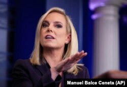 Кіраўніца Міністэрства ўнутранай бясьпекі ЗША Кірстэн Нілс (Kirstjen Nielsen)