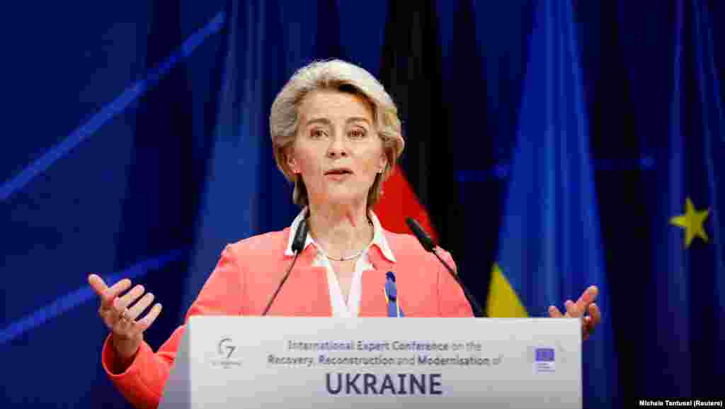 ЕУ -&nbsp;Претседателката на Европската комисија (ЕК) Урсула фон дер Лајен на 26 октомври 2022 од Скопје ќе ја започне турнејата во земјите од Западниот Балкан. Целта на посетите, како што соопштија во Брисел, е таа да ја потврди посветеноста на Европската унија (ЕУ) на европските интеграции на регионот, но ќе стане збор и за војната во Украина и за енергетската криза.