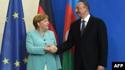 Գերմանիայի կանցլեր Անգելա Մերկել և Ադրբեջանի նախագահ Իլհամ Ալիև, Բեռլին, 7-ը հունիսի, 2016թ․