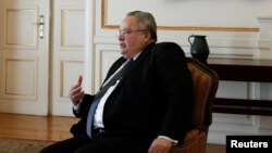 Министр иностранных дел Греции Никос Котциас.