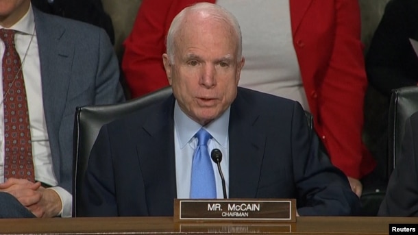 Dinləməyə senator John McCain sədrlik edir