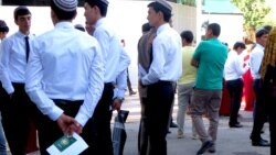 Türkmenistanyň Migrasiýa gulluklarynda pasport nobatlary 2025-nji ýyla çenli uzady. (Arhiw suraty) 