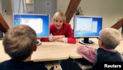 Урок компьютерной грамотности в одной из школ Таллина