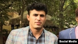 احمد ولي هوتک