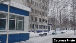 Муҳоҷирони тоҷик баъди садама ба беморхонаи рақами вилоятии рақами сеи шаҳри Тоболск интиқол ёфтанд