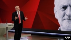 Jeremy Corbyn la o dezbatere electorală „May v Corbyn Live: The Battle for Number 10", pe canalele TV Sky News și Channel 4 